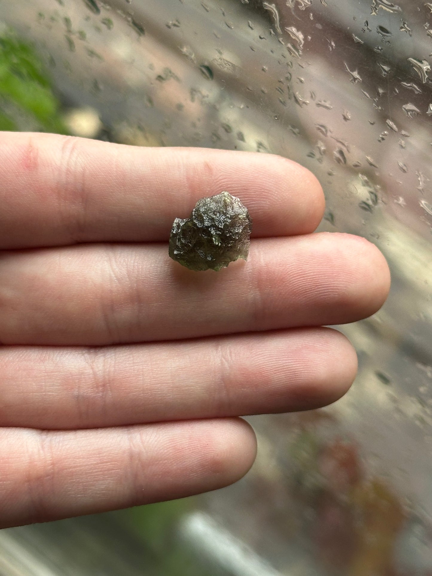 0.87g Raw Natural Moldavite