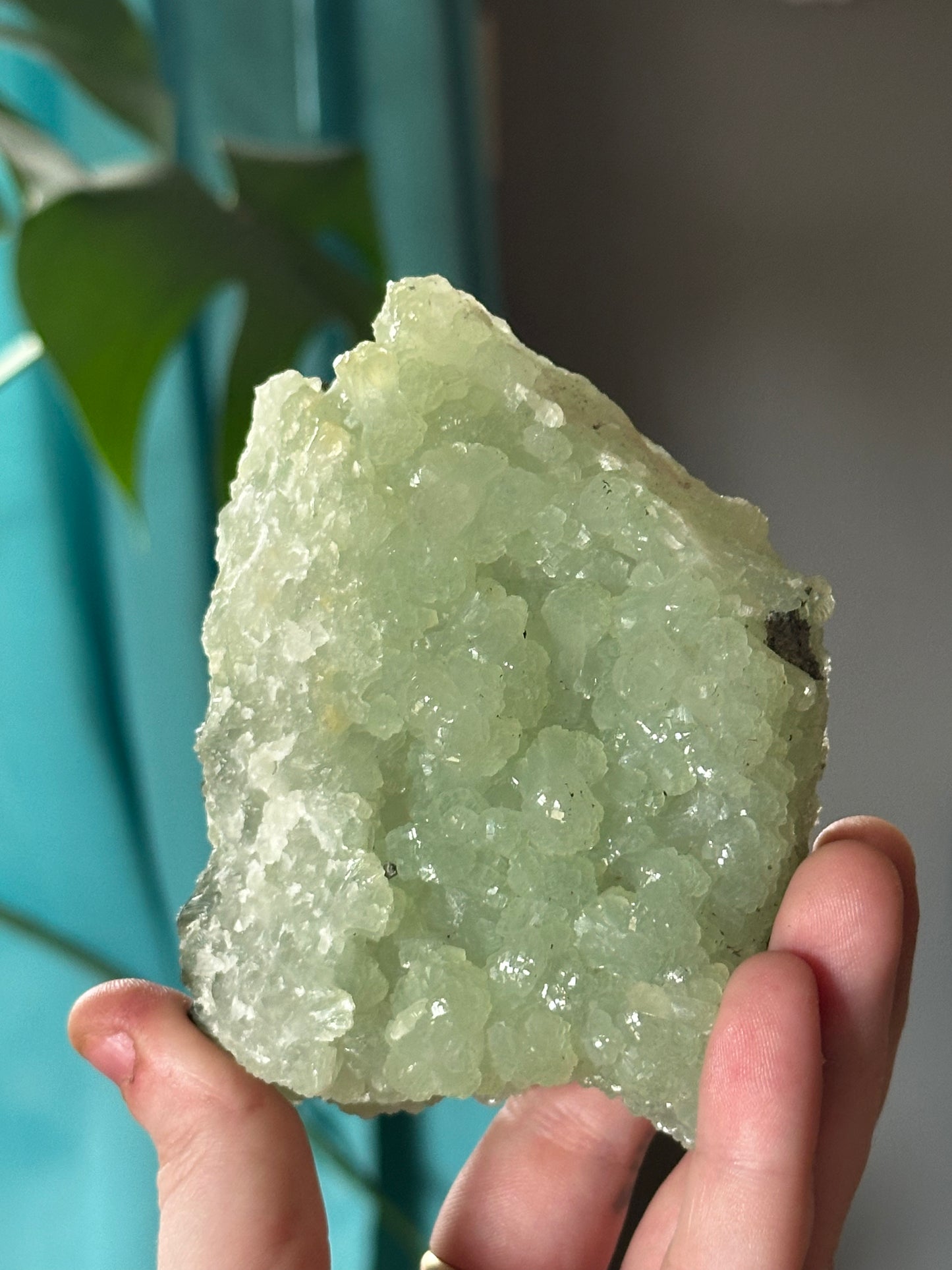 481.5g High-Quality Prehnite with Epidote Raw Statement Crystal