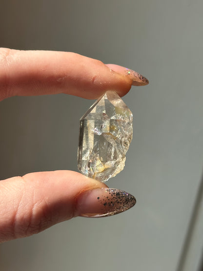 15.81g Raw Natural Herkimer Diamond Quartz Crystal 2