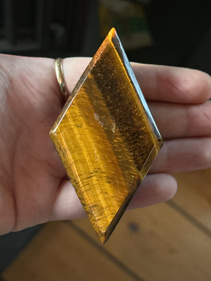 Tigers Eye Diamond with Stand 1